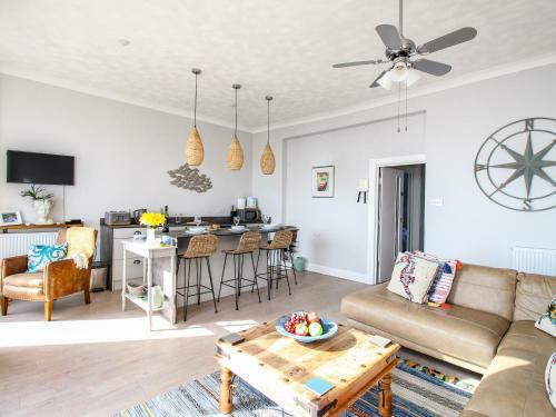Sunrise Apartment