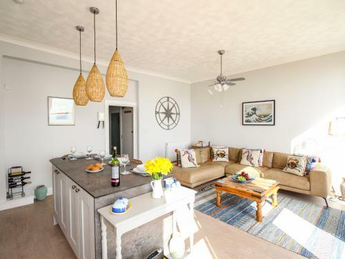 Sunrise Apartment