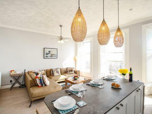 Sunrise Apartment