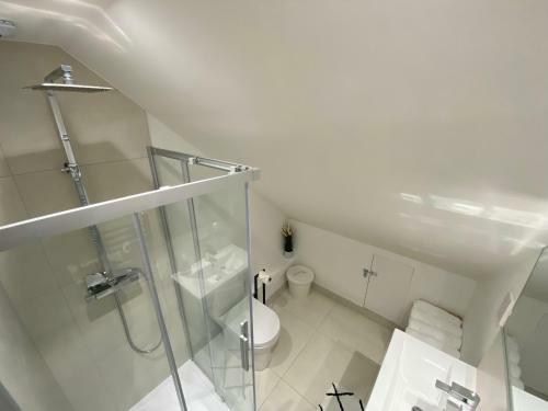 Unique Luxury Detached Apartment In Windsor That Sleeps 4