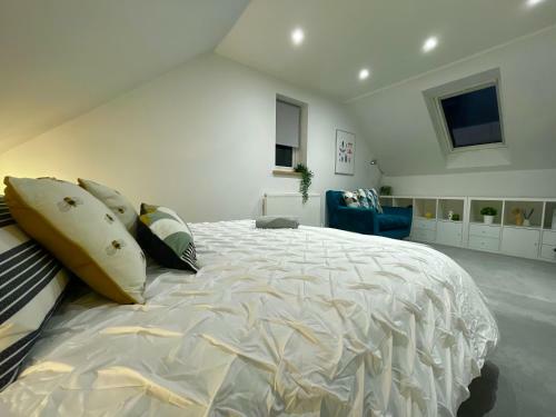 Unique Luxury Detached Apartment In Windsor That Sleeps 4