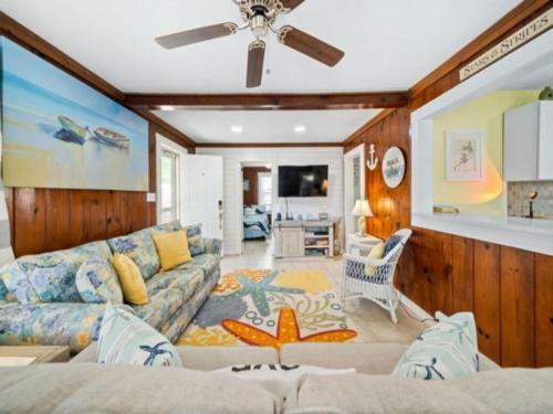 Beach Cabin Cottage