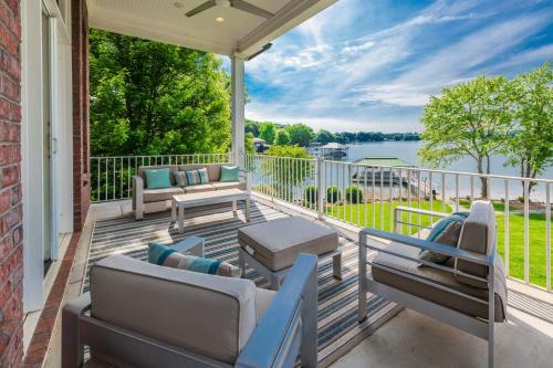 Nautical Ridge By Stay Lake Norman