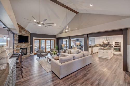 Sandy Shore By Stay Lake Norman