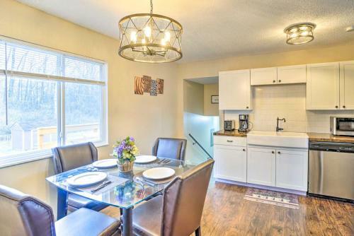 Charming Columbus Home About 7 Mi To Ohio State!