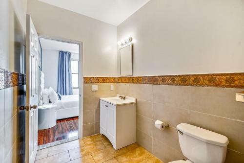 Apartamento Bright Spacious In A Great Location!