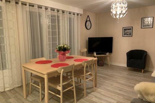 Apartamento Elegant 56 M2 With Balcony Near The Sea
