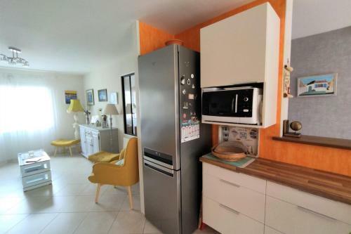 Grande Maison De Vacances Entre Oc�an For�t Et Marais 10 Pers