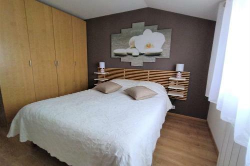 Grande Maison De Vacances Entre Oc�an For�t Et Marais 10 Pers