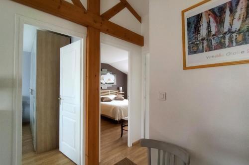 Grande Maison De Vacances Entre Oc�an For�t Et Marais 10 Pers