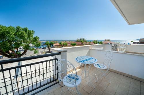 Family Driven Beach Hotel Il Porto