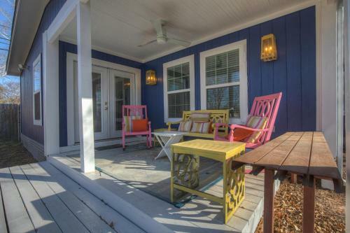 Wow! Haus With Hot Tub, Fire Pit And Games Galore!