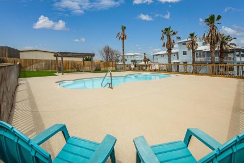 Sunrise Villas 210