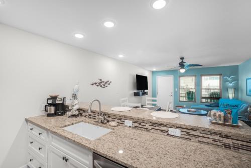 Sunrise Villas 210