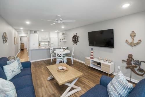 Sunrise Villas 208