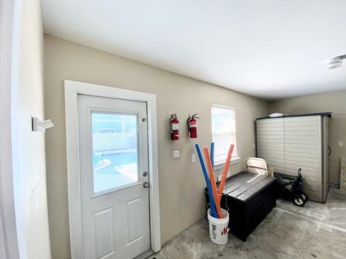Dive On In And Enjoy Life At The Diving Dolphin! Home