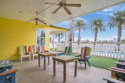 Avg622#3-beach Club 3 Home