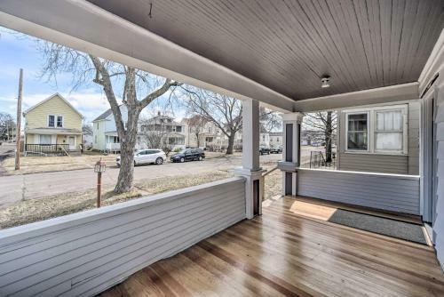 Trendy Superior Home Perfect For Groups!