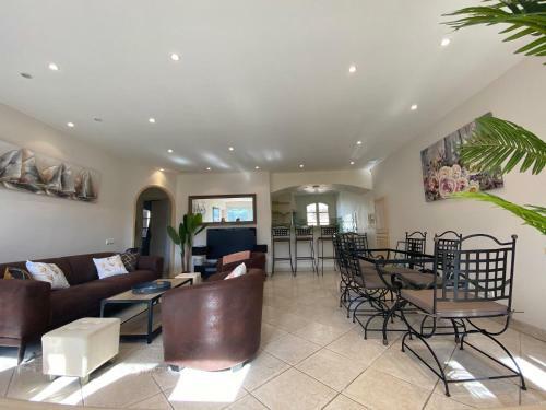 Apartamento Appartment 3 Bedrooms With Private Pool