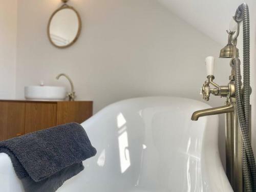 La Villa Dorange, Exceptionnelle Et Spacieuse