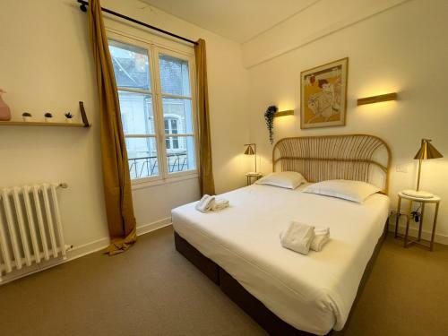Hostal Maison Des Fleurs