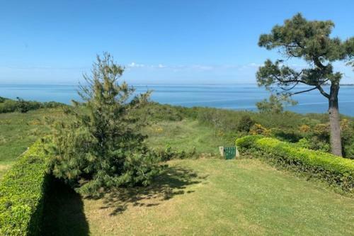 House 140 M2 With Garden-garage And Sea View