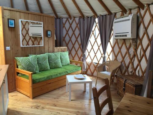 Camping Maeva Escapades Domaine Des Grandes C�tes ****