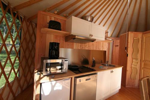 Camping Maeva Escapades Domaine Des Grandes C�tes ****