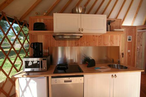 Camping Maeva Escapades Domaine Des Grandes C�tes ****