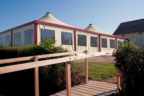 Camping Maeva Escapades Domaine Des Grandes C�tes ****
