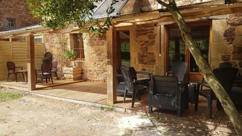 Maison Isol�e Dans Les Vignes Et Les Bois