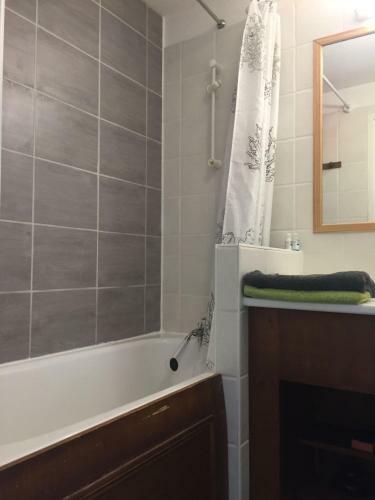 Apartamento Lama-g�te Des Puys T3 Superbe Vue Sud