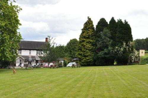 Posada The Clytha Arms