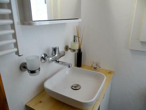 Apartment Berg