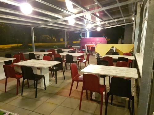 Hostal Apartments O Sole Mio