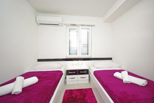 Villa Vila Nova With Private Heating Pool And Jacuzzi