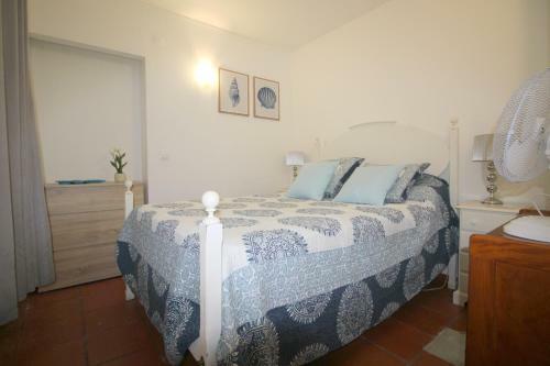 Apt 6 People - Large Private Terrace And Swimming Pool
