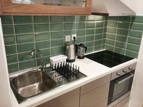 Central New Kolonaki Apartment