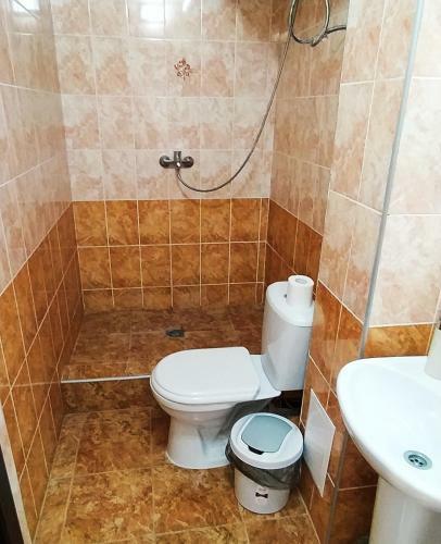 Hostal Guest House On Druzhby 1
