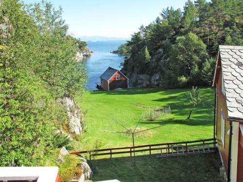 Holiday Home Laksev�gen - Fjh614