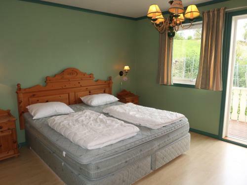 Holiday Home Gule Huset - Fjh639