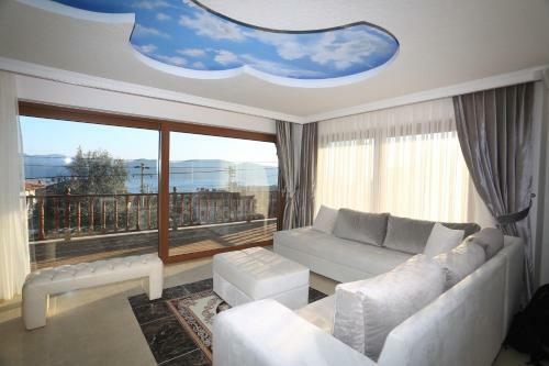 Shimal Residence Hotel