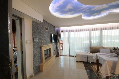 Shimal Residence Hotel