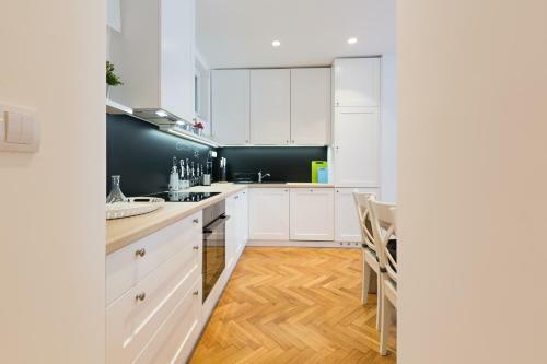 Belgrade Center Apartment II