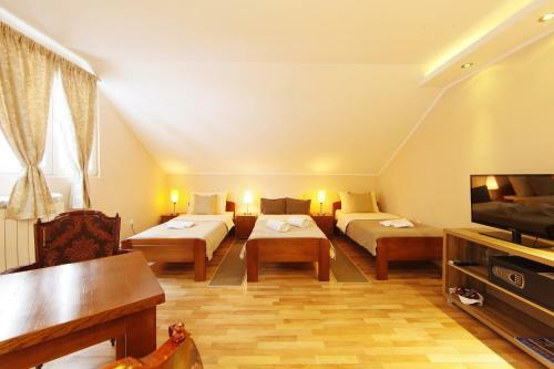Bed & Breakfast Rooms Konak Mikan