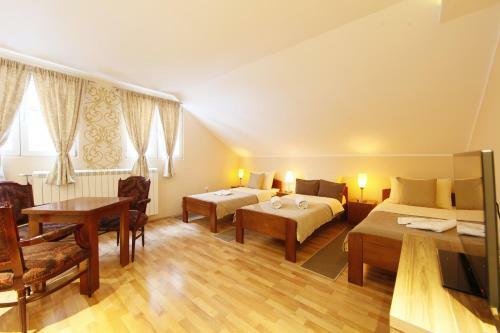 Bed & Breakfast Rooms Konak Mikan