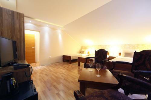 Bed & Breakfast Rooms Konak Mikan