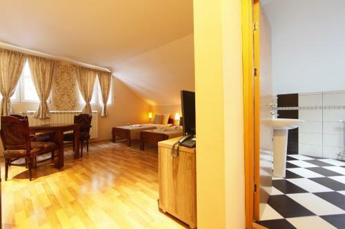 Bed & Breakfast Rooms Konak Mikan