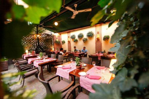 Bed & Breakfast Rooms Konak Mikan