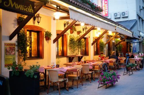 Bed & Breakfast Rooms Konak Mikan